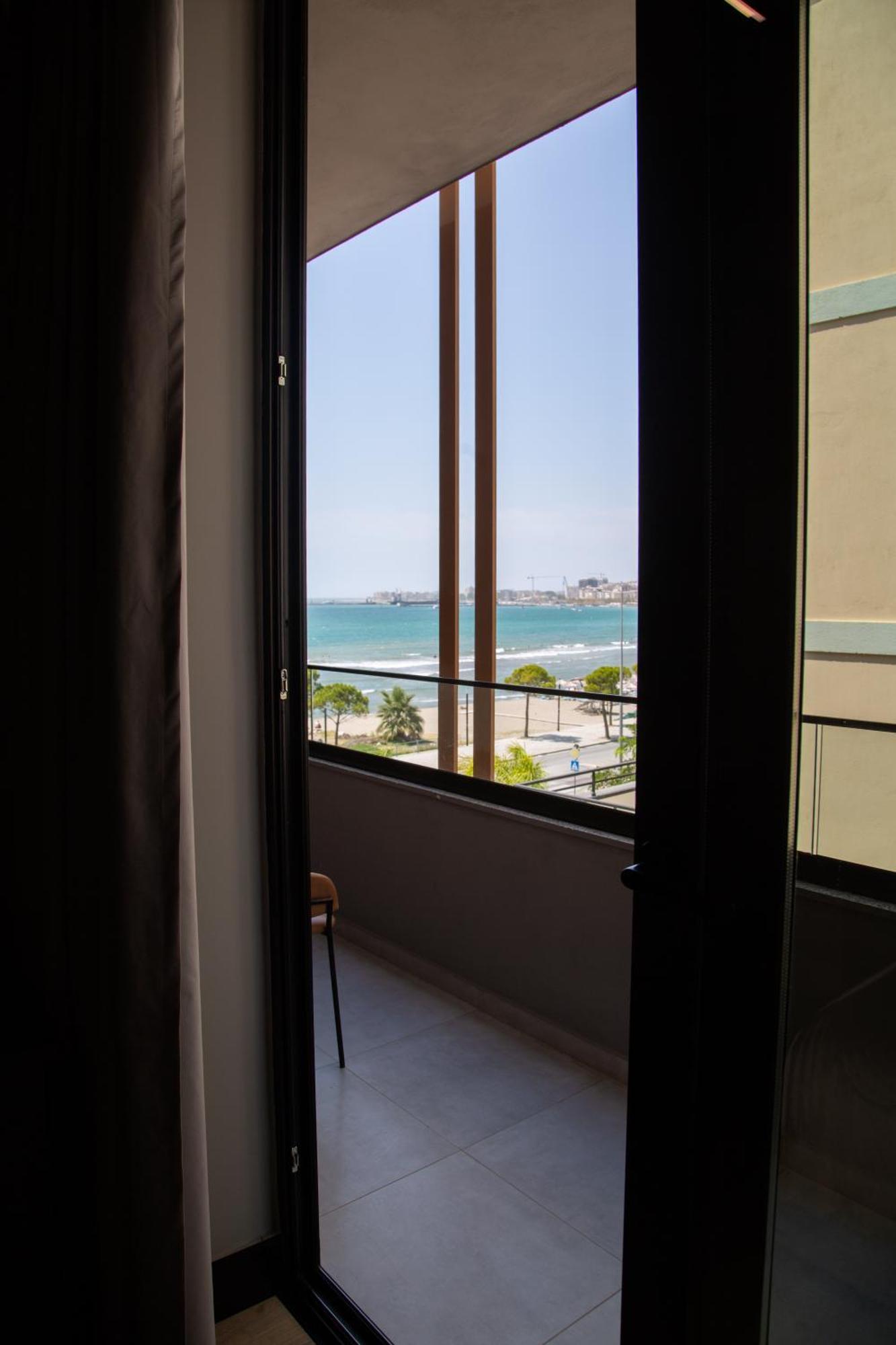 Miramare Boutique Hotel 4*